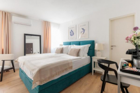 Barbara I - luxury rooms with balcony